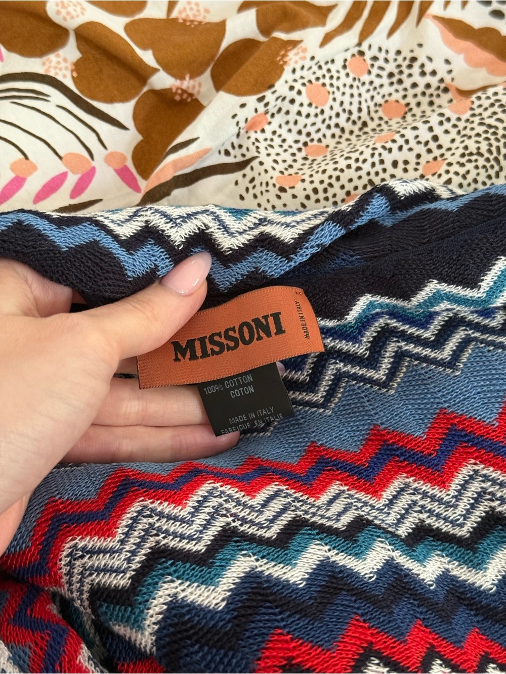 Missoni Scarf - Picture 4 of 4